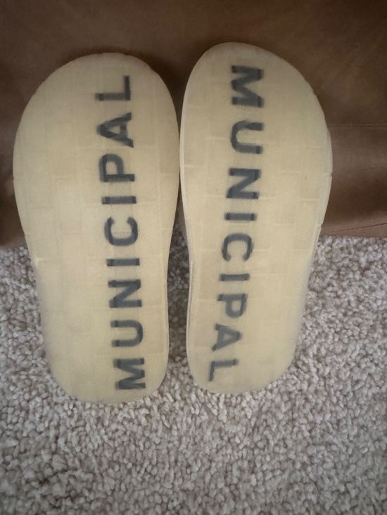 Men\'s Municipal Podium Slides Size 9 New